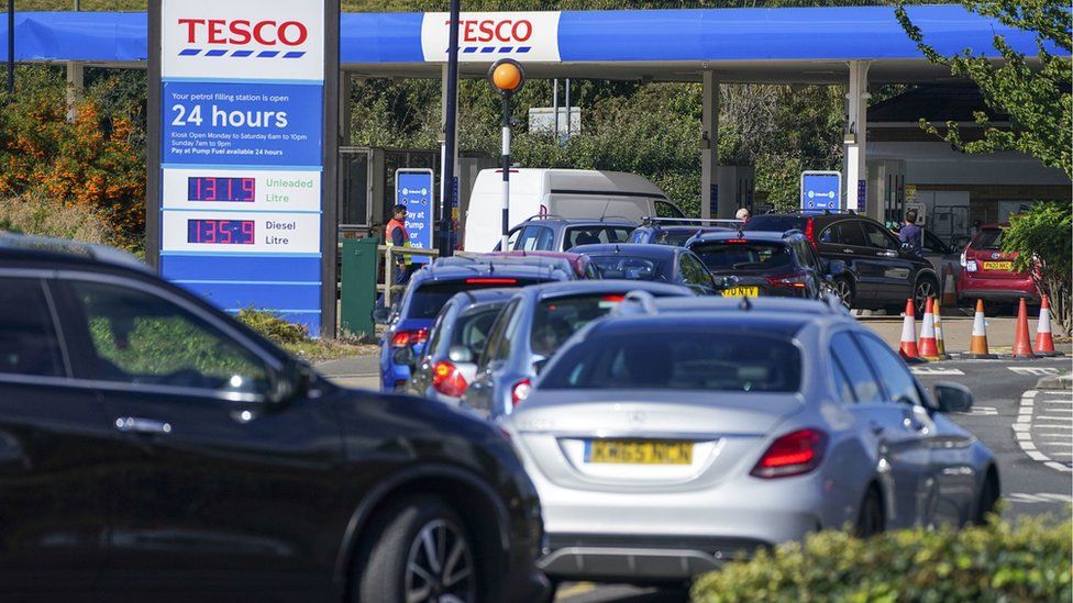 Cars queuing for fuel in Stanwell, Surrey