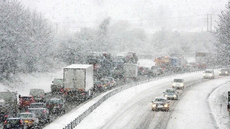 What's Behind The UK's Freezing Weather? - BBC News