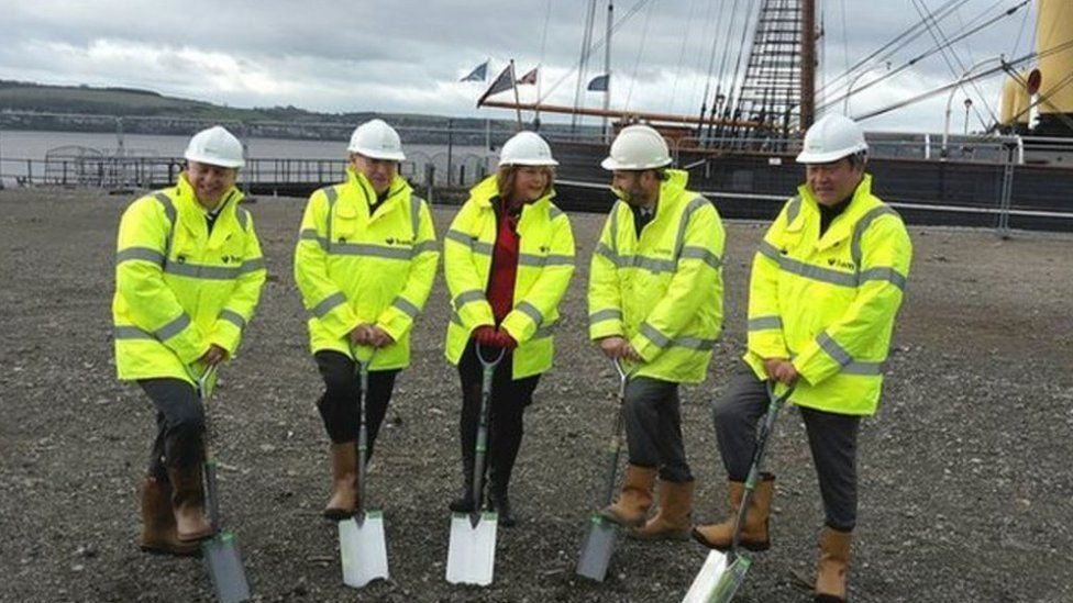 V&A Dundee groundbreaking