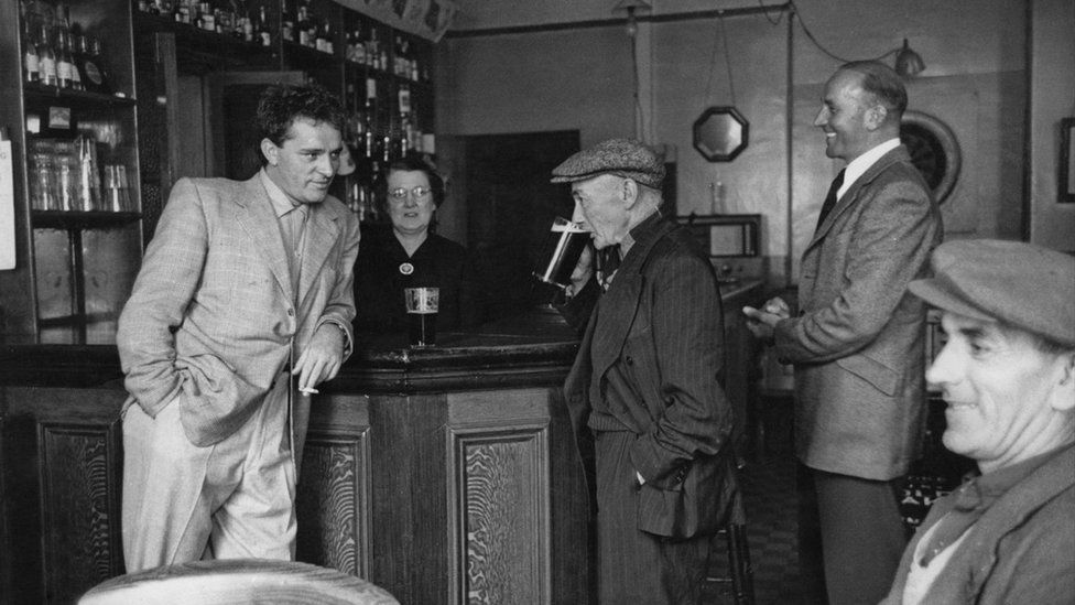 Richard Burton with his father, Richard Jenkins at the Collier's Arms pub in Pontrhydyfen, July 1953