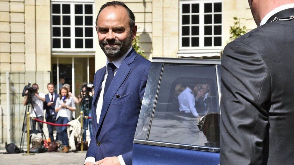 Edouard Philippe arrives at the Hotel de Matignon (15 May)