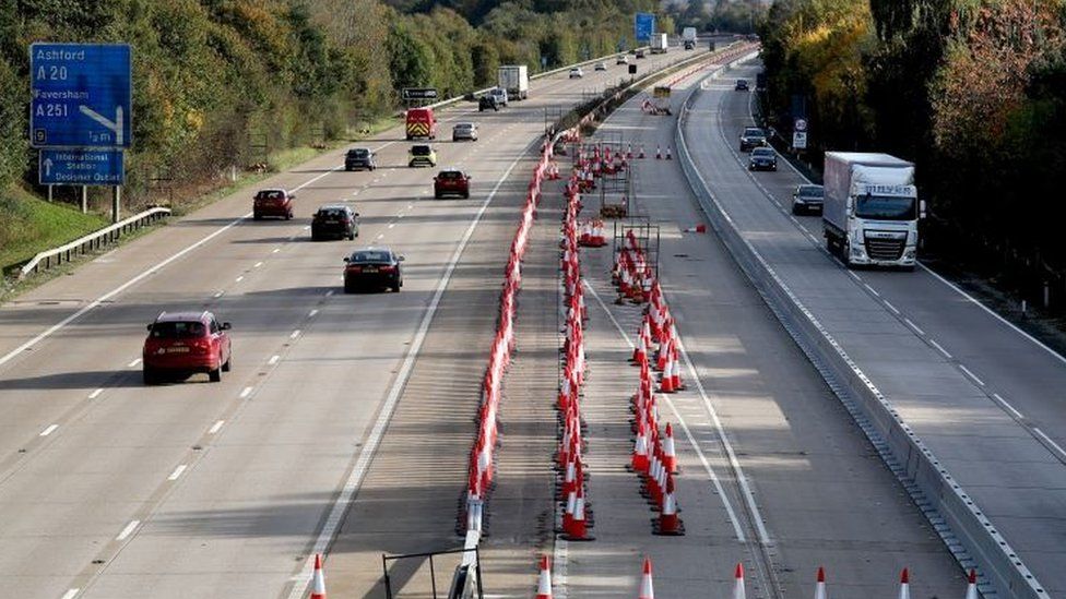 The M20 barrier