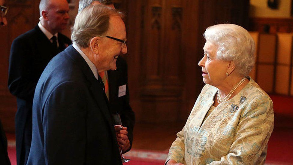 Robert Hardy with Queen Elizabeth II in 2013