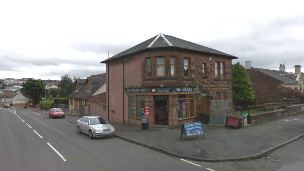 Shop worker threatened in failed Coatbridge robbery BBC News