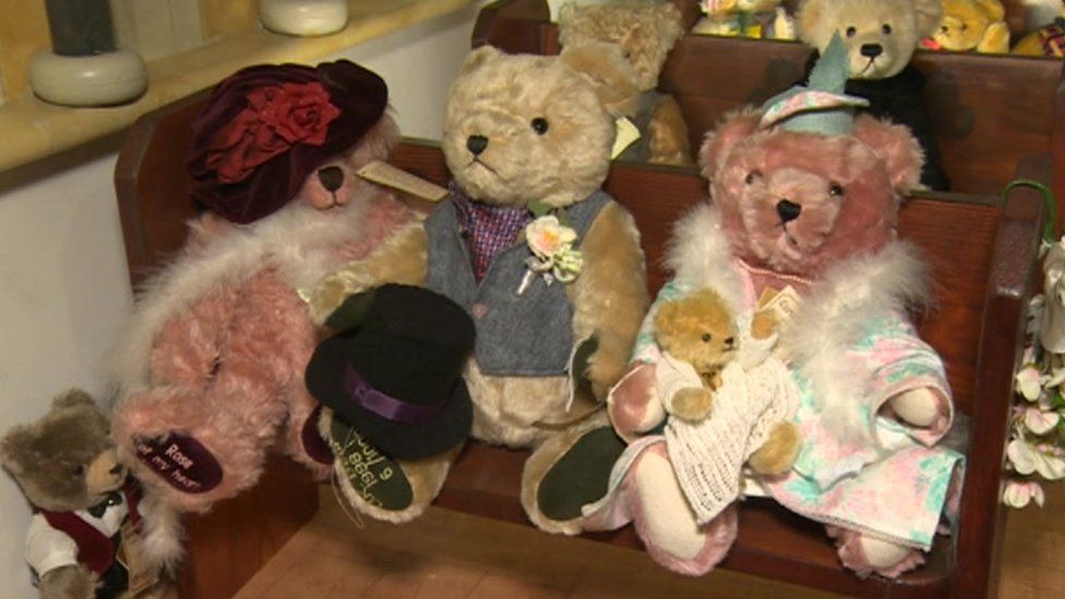 gyles brandreth teddy bear collection