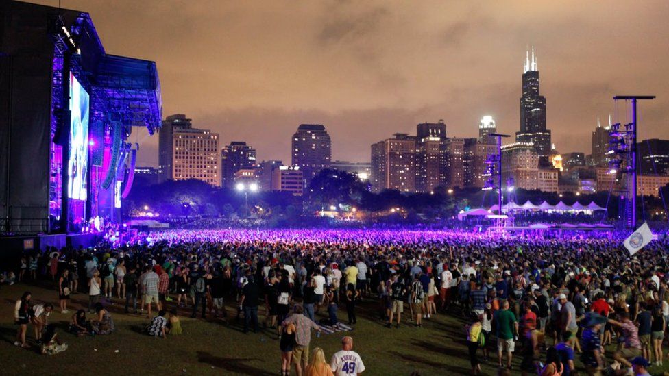 A view of the Samsung Stage at Lollapalooza 2016