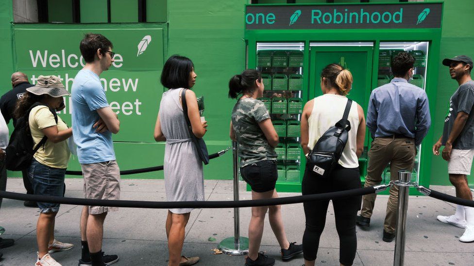 Robinhood pop-up kiosk on Wall Street