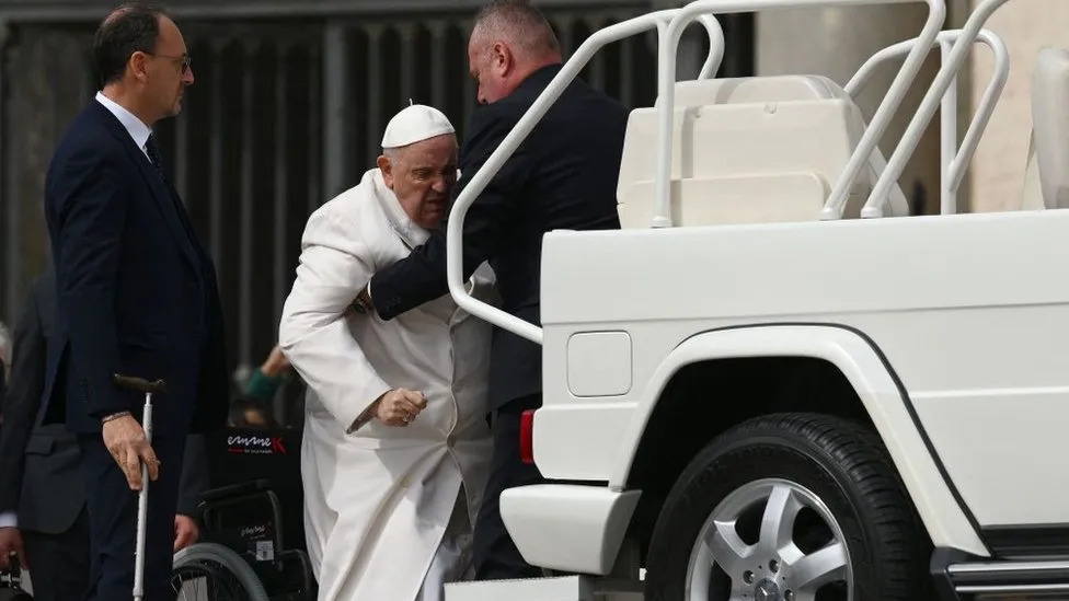 Pope Francis to spend several days in the hospital