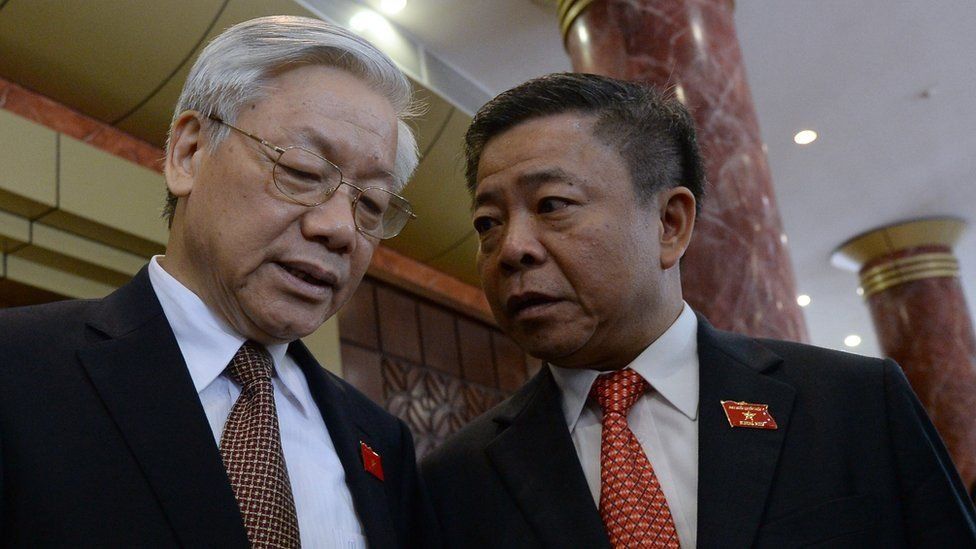 Cự