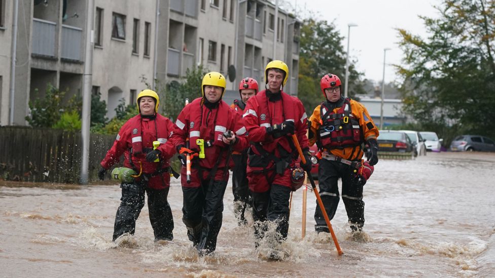 Man Dies In Cleobury Mortimer Flood During Storm Babet - BBC News