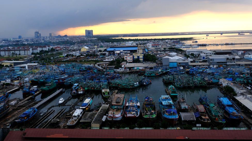 Picture of the fishing boats in North Jakarta.