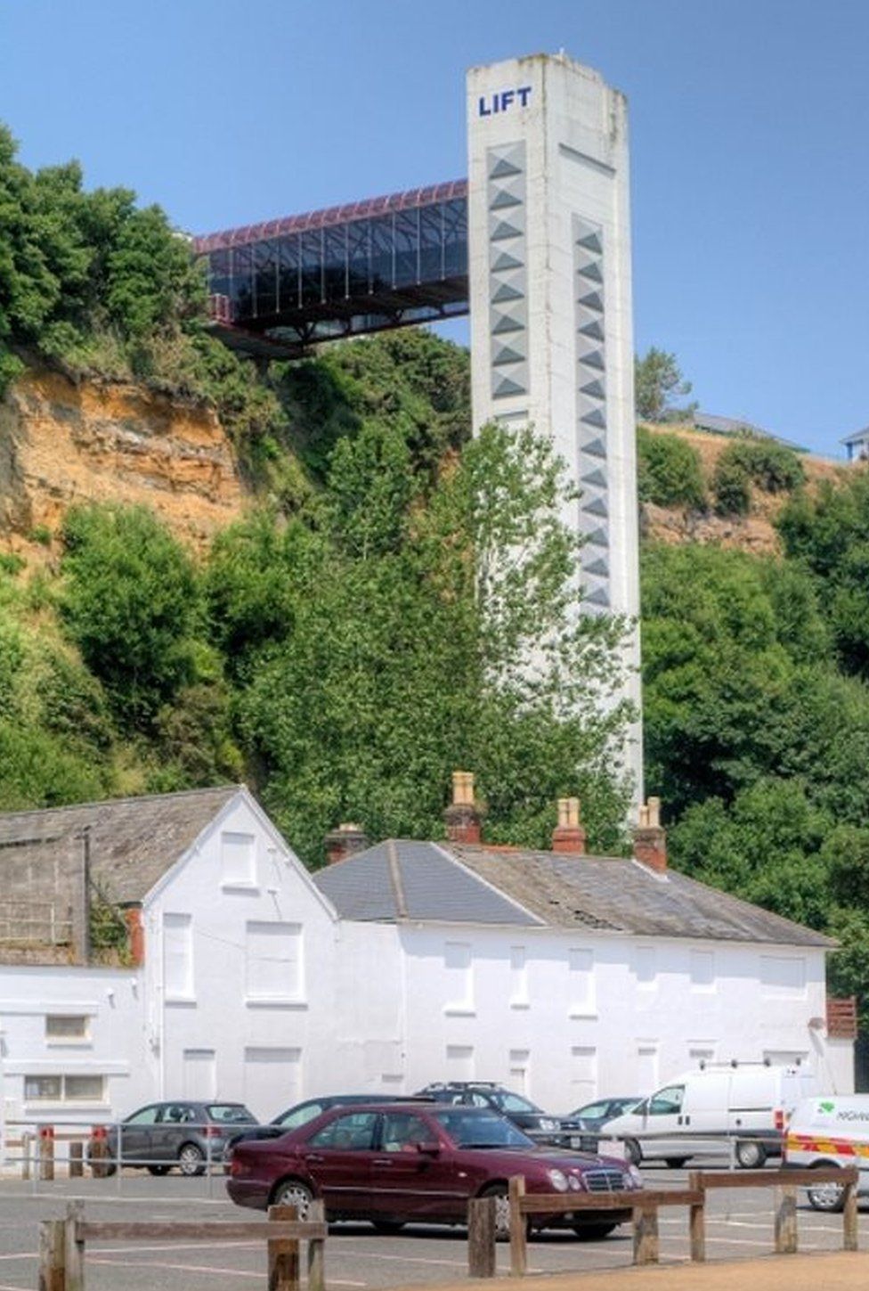 Isle of Wight Shanklin Cliff Lift reopens after repairs BBC News