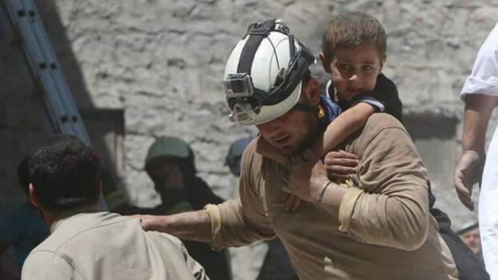 White Helmet rescues child