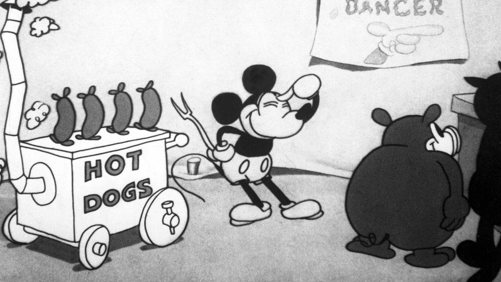 Mickey mouse cartoon wall sticker size (87x91cm)