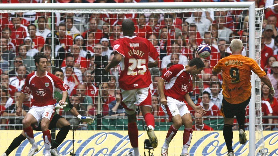 Dean Windass scores a volley at WEembley in 2008