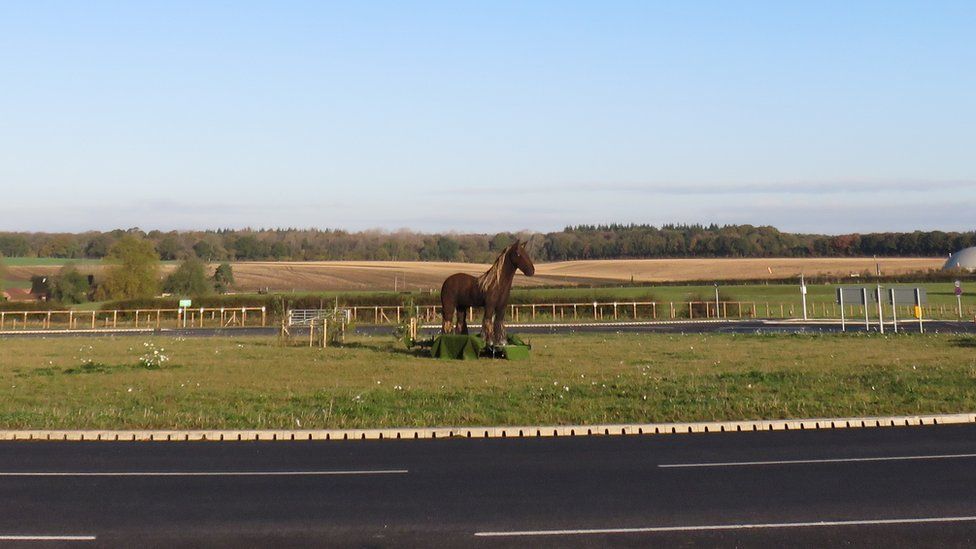 War horse sculpture on roundabout