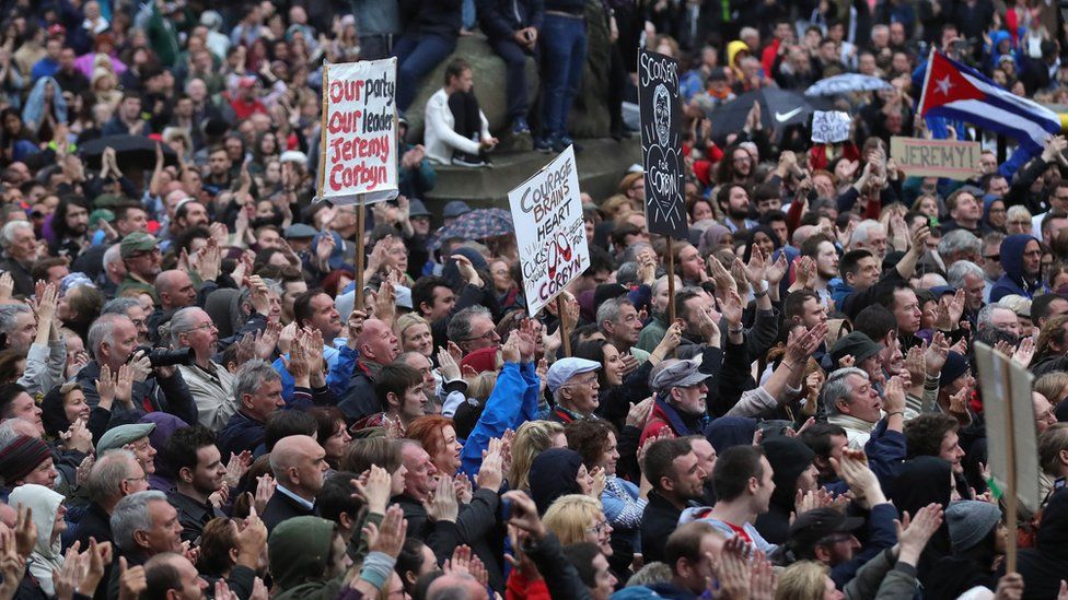 Crowds at a Jeremy Corbyn rally in St George's Square, Liverpool