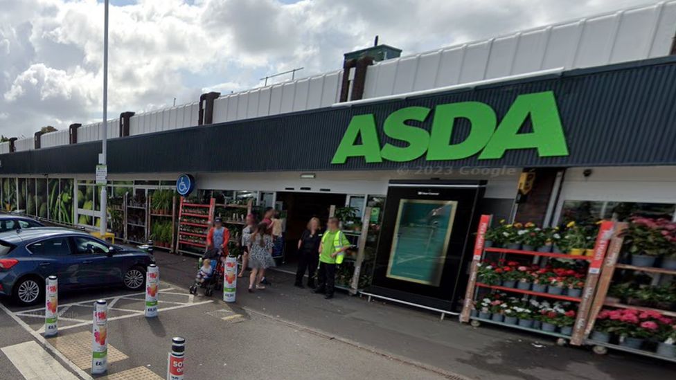 Asda store workers in Gosport set to strike for two weeks - BBC News