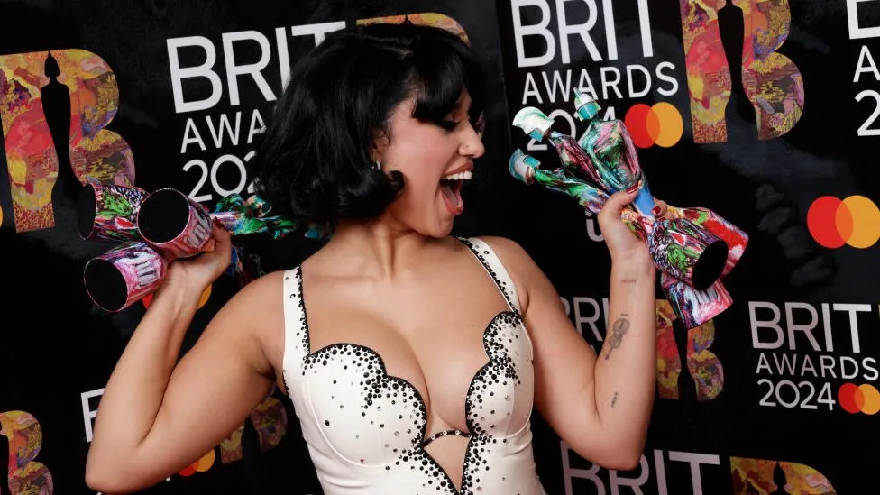 Los Brit Awards 2024: Los verdaderos ganadores y perdedores