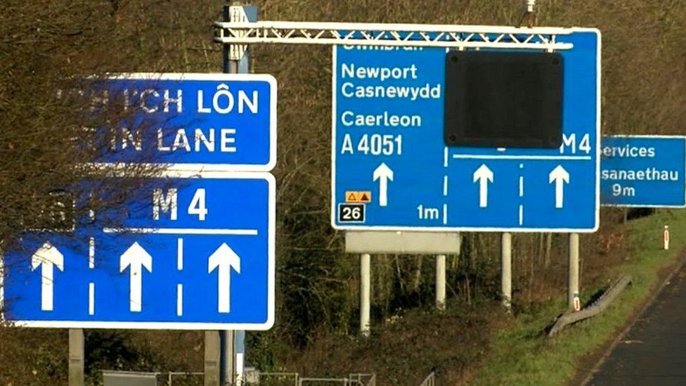 M4 road signs