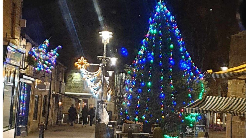 Hebden Bridge's 2022 Christmas tree