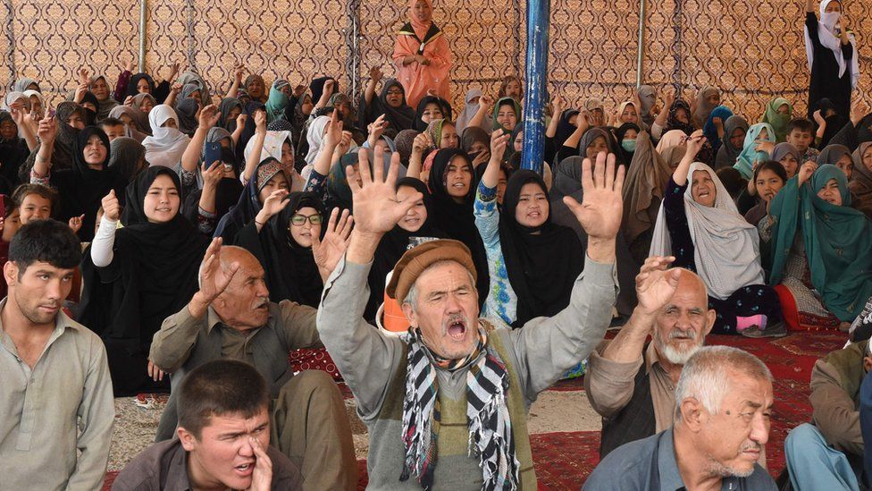 Hazara mourners in Quetta, 13 April