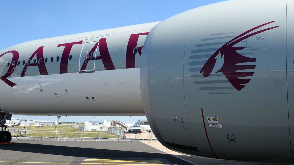 Qatar Airways plane