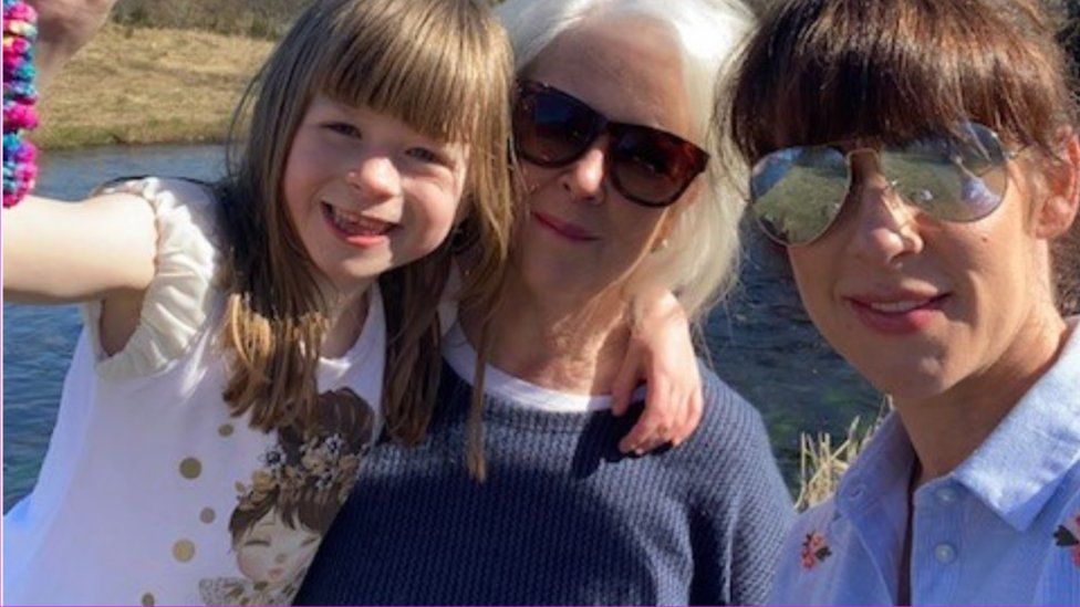 Hazel with her daughter Anneka Gray and granddaughter Georgia