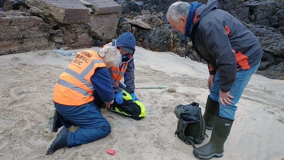 Medics help seal