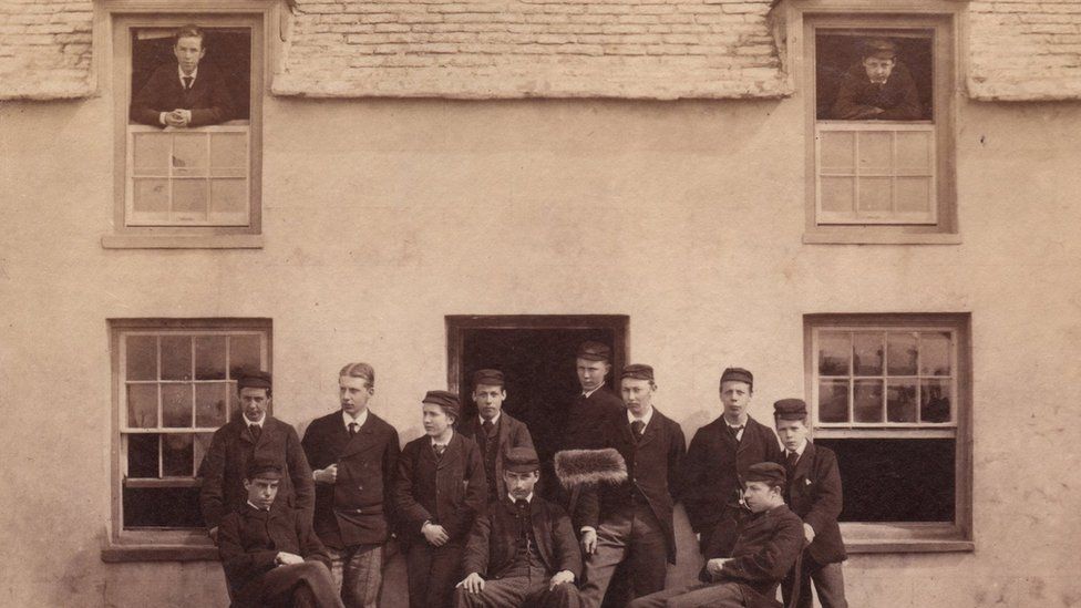 1876 Borth Boarders At Mrs Aitken's House 2 Princes Street, Borth