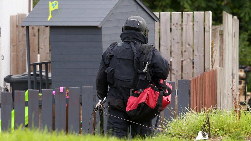Army bomb disposal expert at the scene of the alert