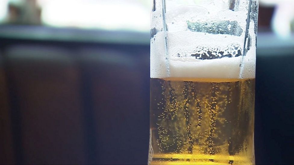 Covid What do pubgoers think of Wales' alcohol ban? BBC News