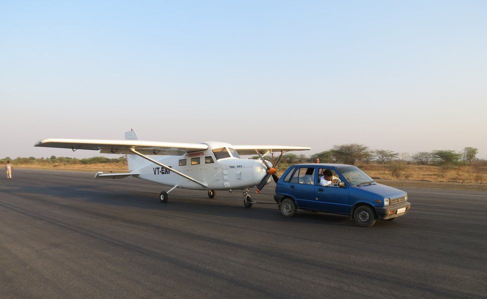Car with plane