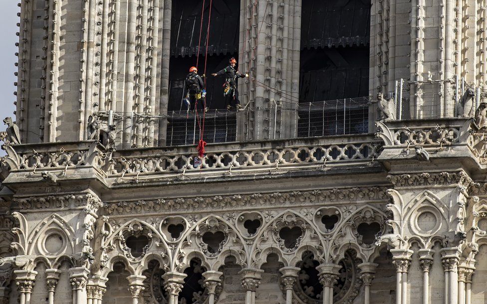 Notre-Dame: Paris cathedral restoration work continues - W³P Lives