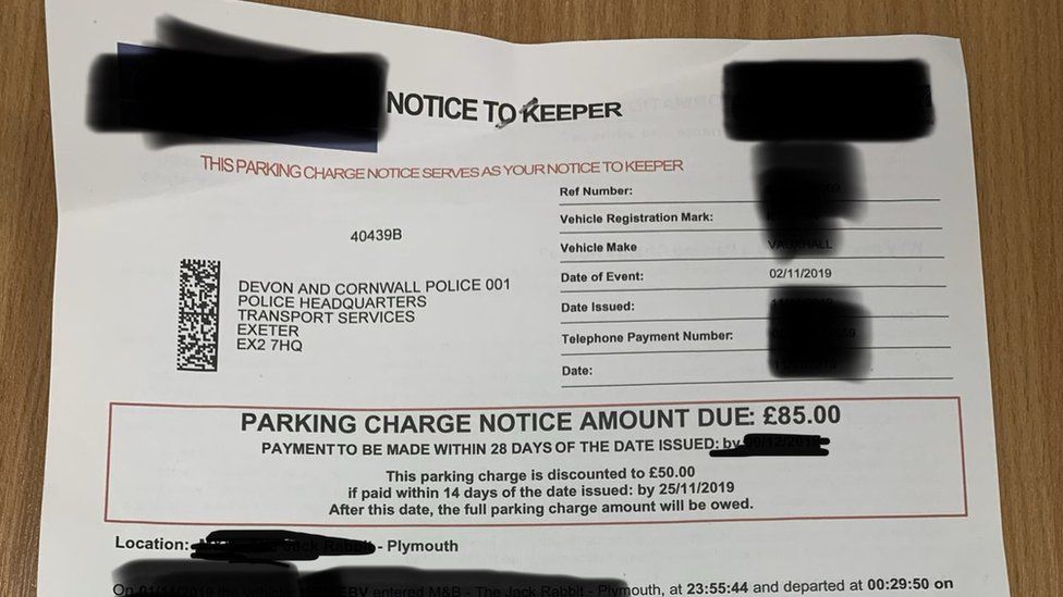 Market Harborough parking ticket for bus in bus stop withdrawn - BBC News