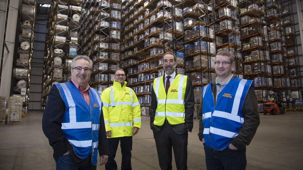 Wrexham distribution firm McCarthy's new Wipak deal BBC News