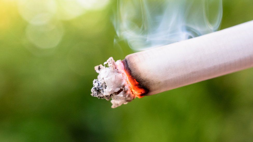 Time To Raise Smoking Age To 21 Bbc News
