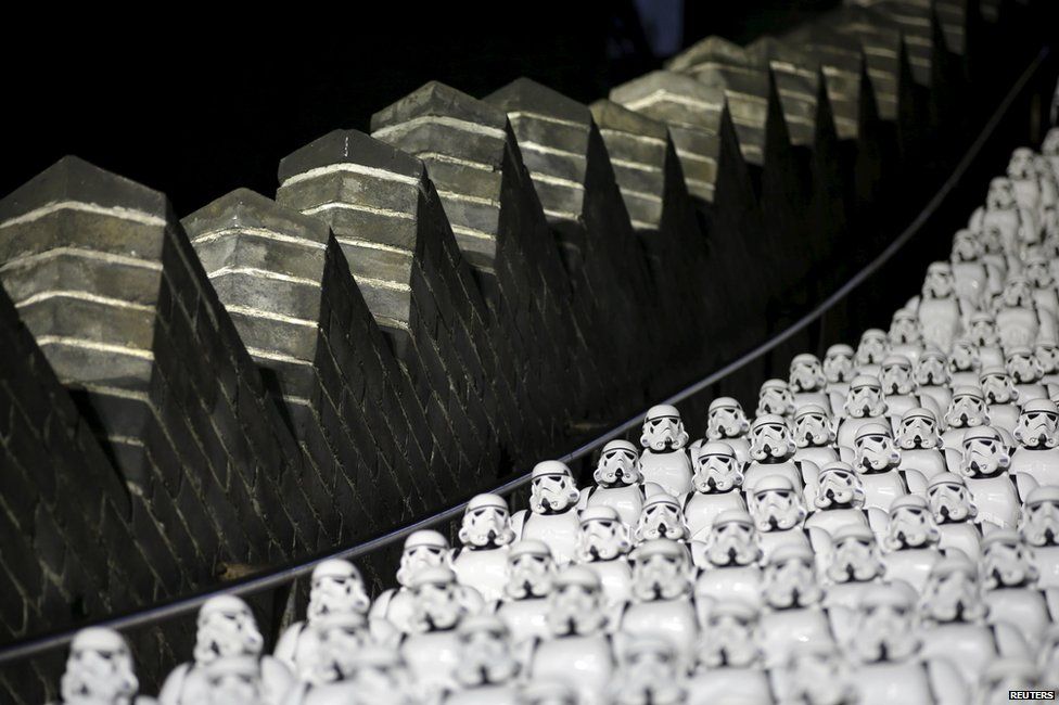 Stormtroopers line the Great Wall of China