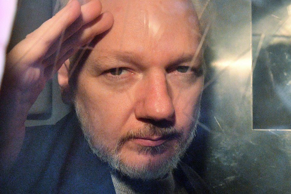 Julian Assange subjected to psychological torture, UN expert says - BBC