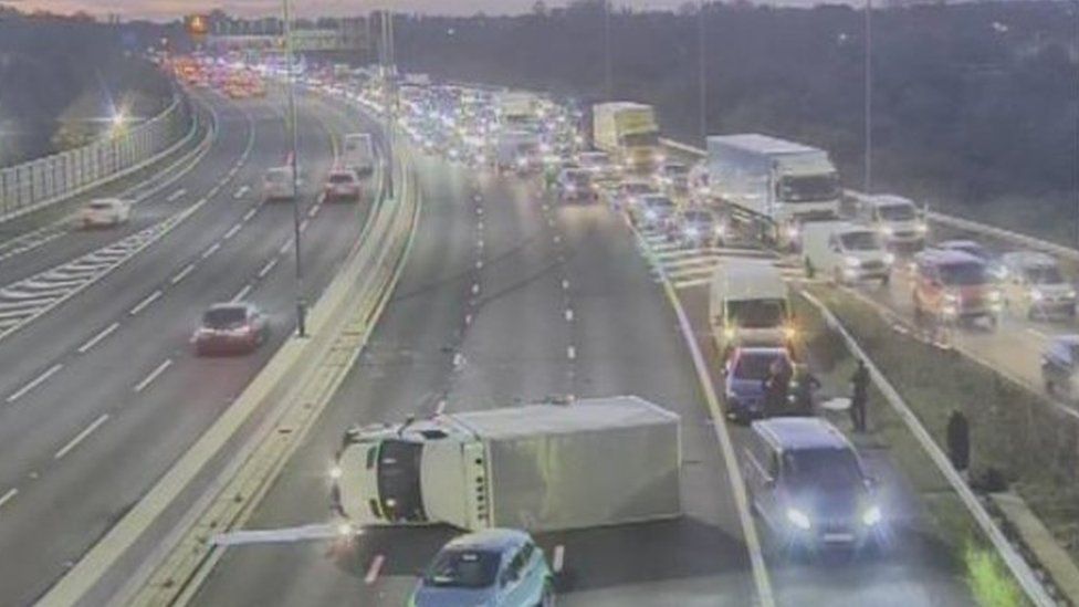 M4 Slough Motorway reopens after overturned van cleared BBC News