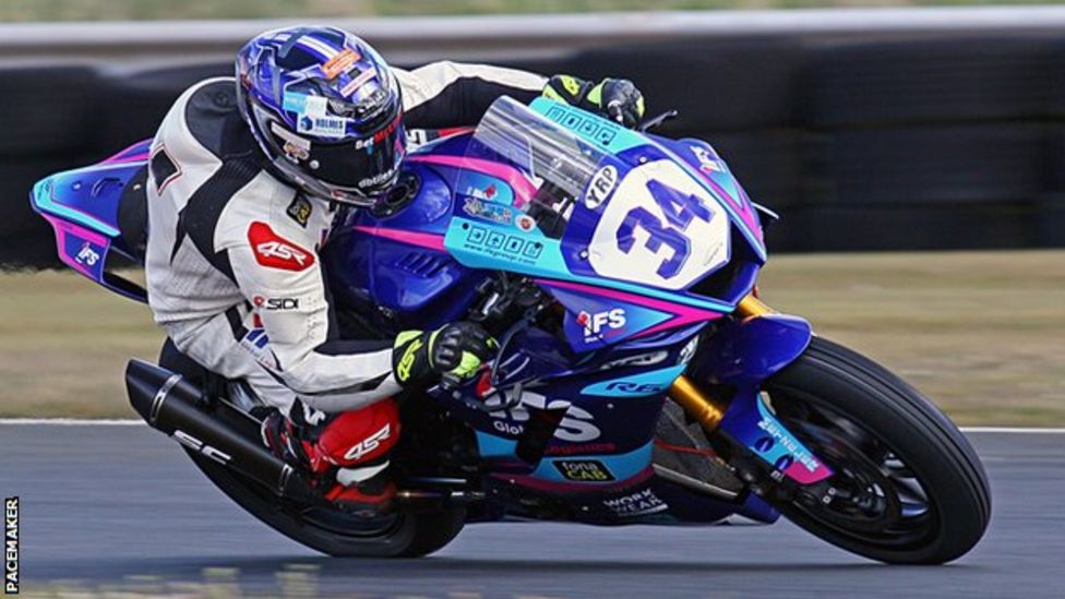 Ulster Superbike Championship Seeley races to 'big bike