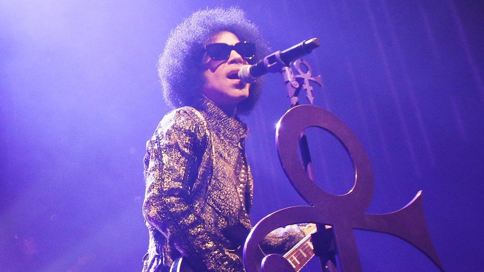 Prince on stage in 2016