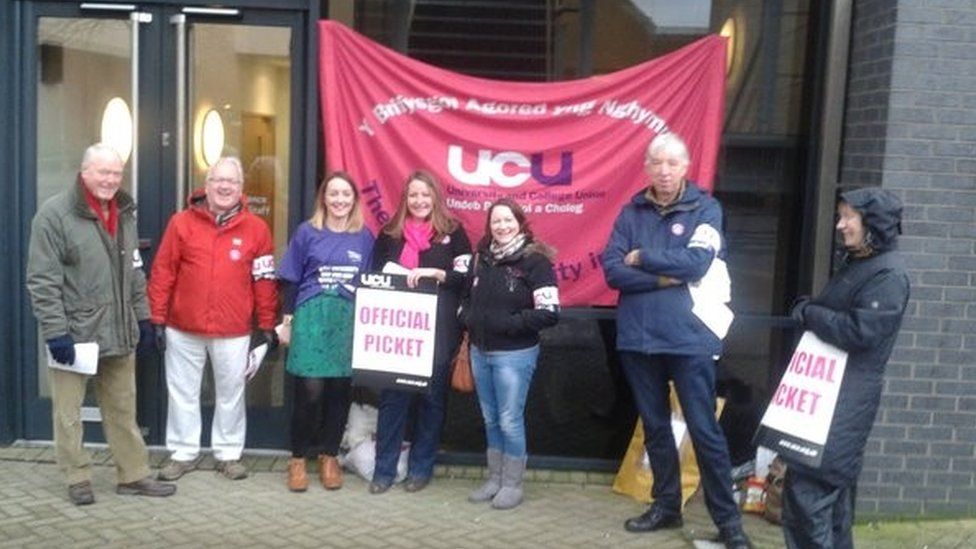 UCU strike in Cardiff