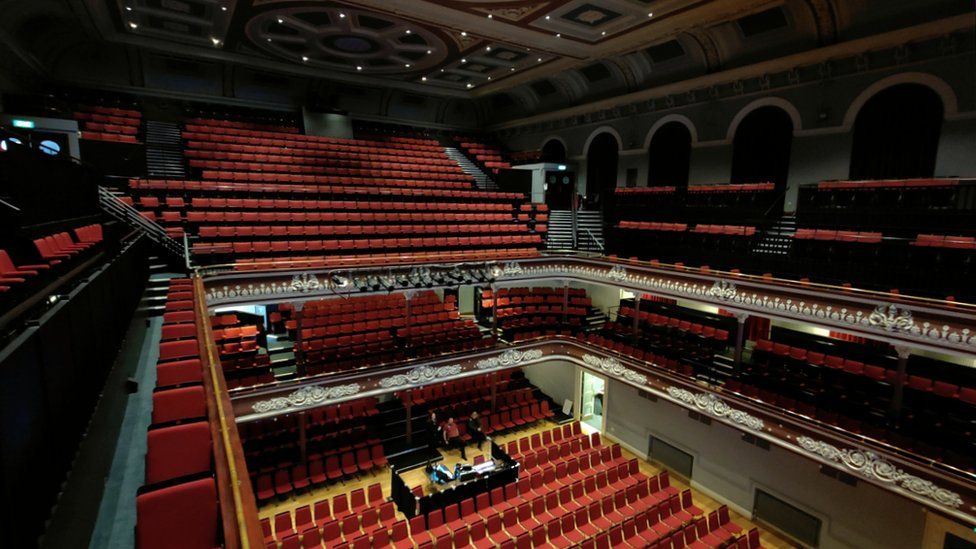 Bradford St. George's Hall