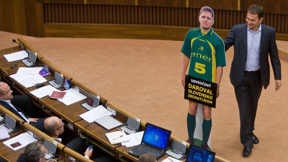 Mr Matovic produced a cardboard cut-out of Prime Minister Robert Fico in parliament in September 2013 which led to a brawl