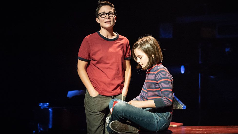 Kaisa Hammarlund and Brooke Haynes in Fun Home