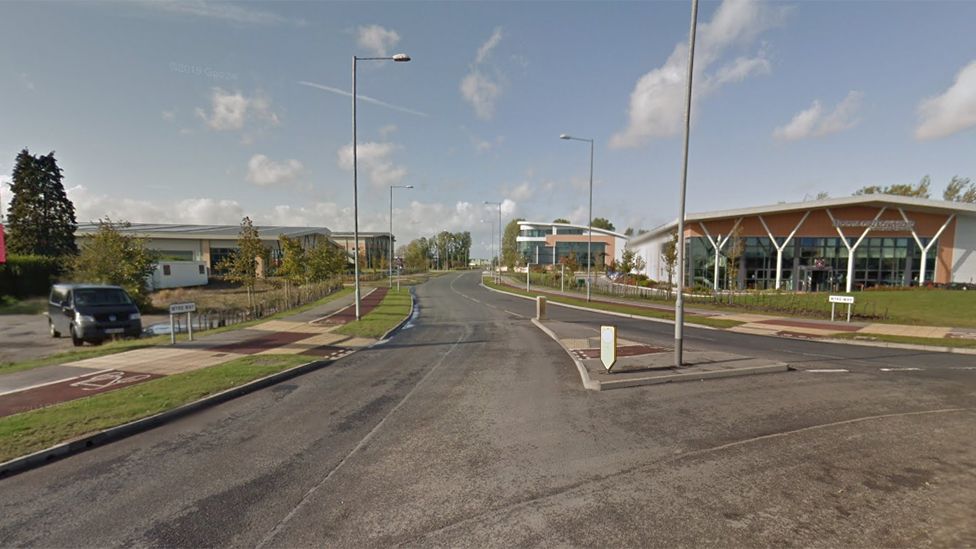 New East Yorkshire warehouse could create 400 jobs BBC News