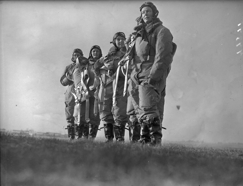 Women pilots from the ATA