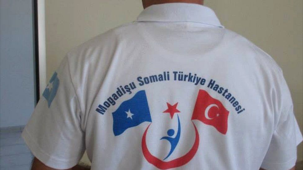 A man wearing a Somalia-Turkey friendship shirt