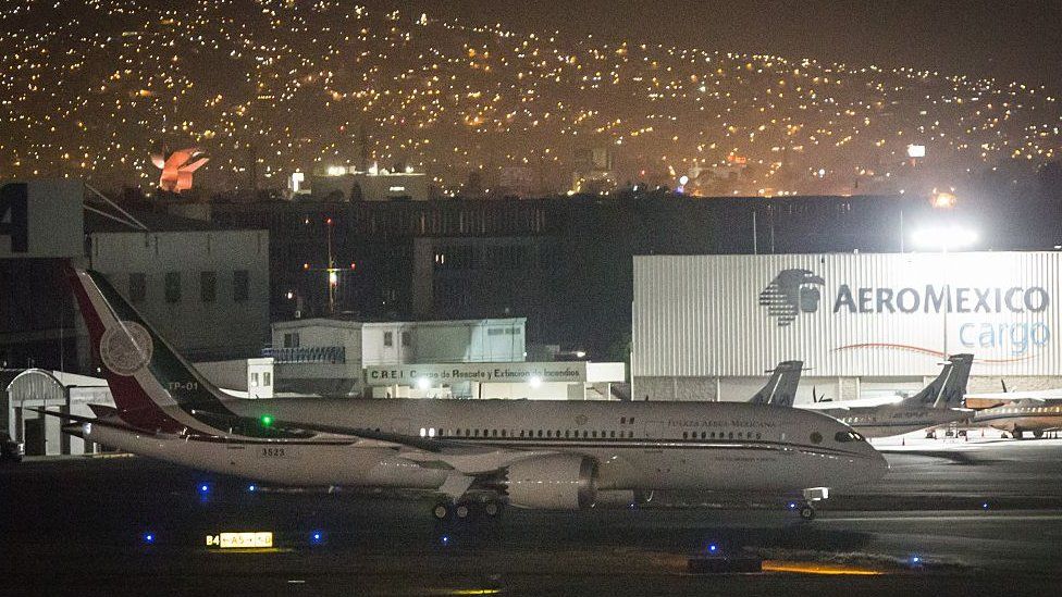 The Mexican presidential plane